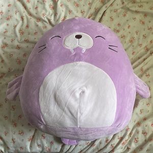 winnie the walrus squishmallow